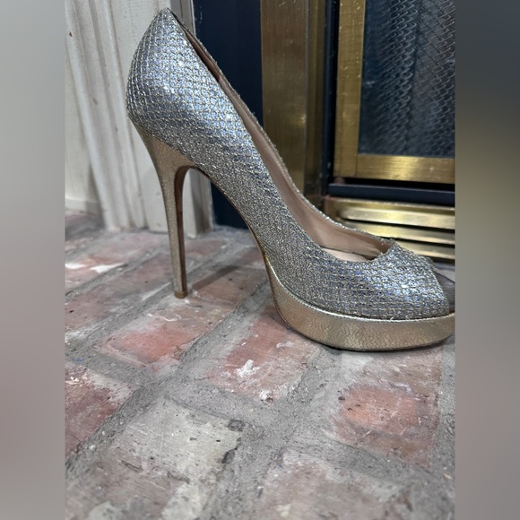 Jimmy Choo Glitter Platform Heels Size 38 EU /8 US Gold Silver Sparkle Stilettos - Picture 4 of 16